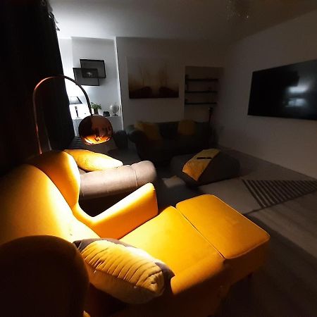Cosy 3-Bedroom House In Aspley Нотингам Екстериор снимка