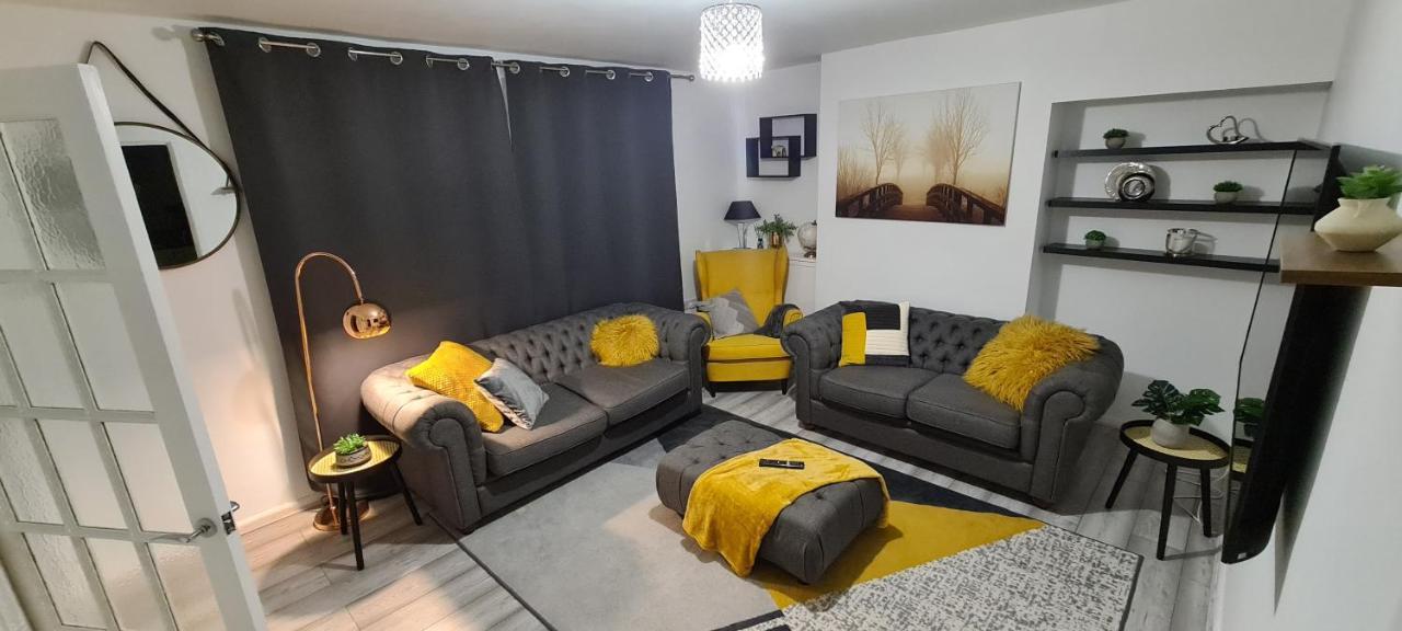 Cosy 3-Bedroom House In Aspley Нотингам Екстериор снимка